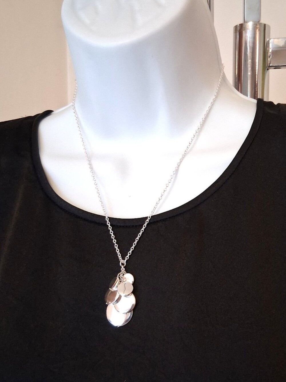 Vintage Classic Multi Circle Charms Pendant Silver-Plated Dangling Drop Necklace